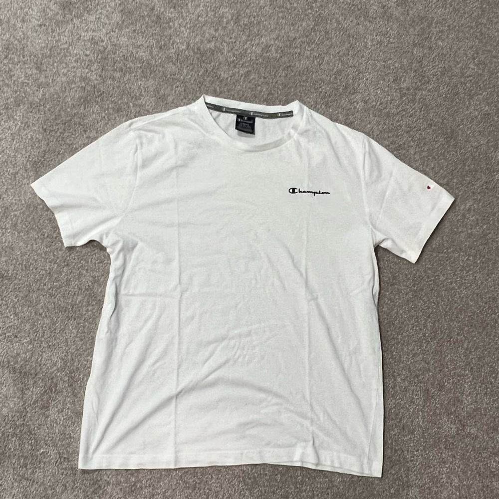 Champion T-shirt